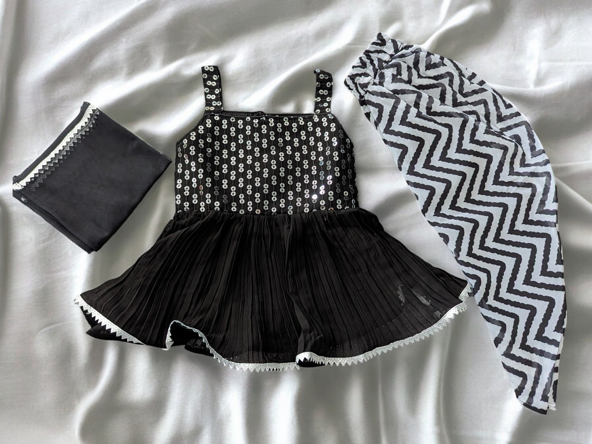 Black and White Peplum Dhoti
