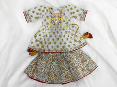 White and Lemon Gharara